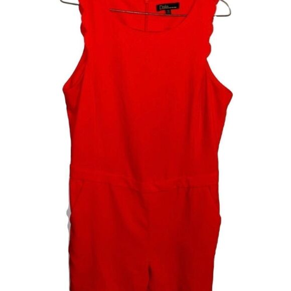 Dalia MacPhee Red Scalloped Sleeveless Romper Jumpsuit Casual Party - Picture 1 of 7